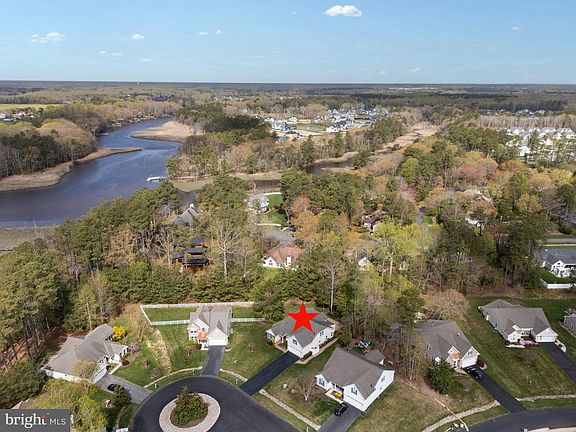 3rd image of 34048 Greenfield Ct