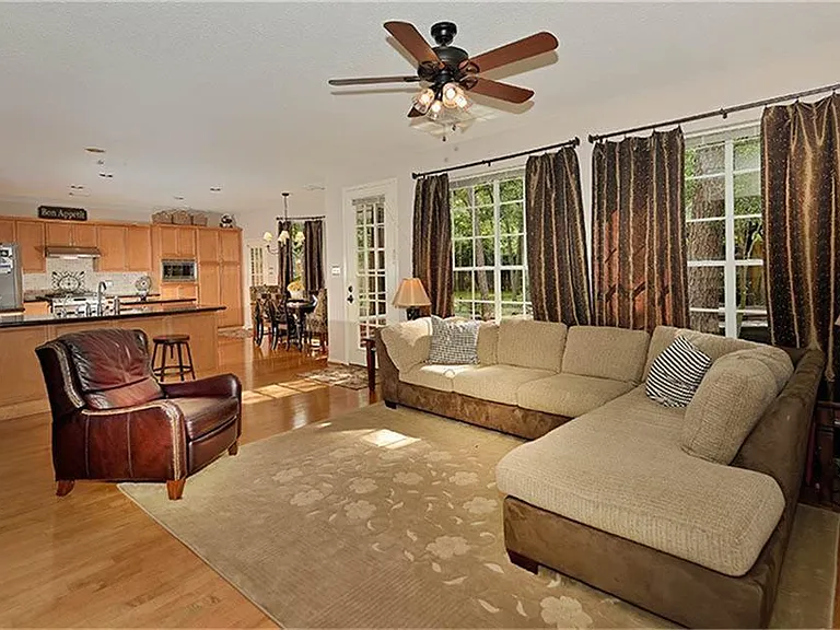 118 Wisteria Walk Cir — Photo 8
