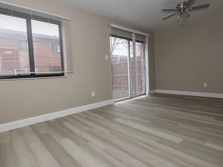 The Mint Townhomes — Photo 17