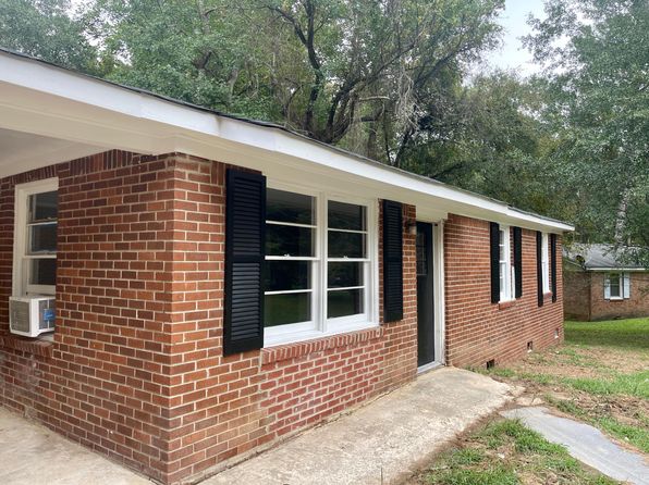 77 Shady Grove Ct