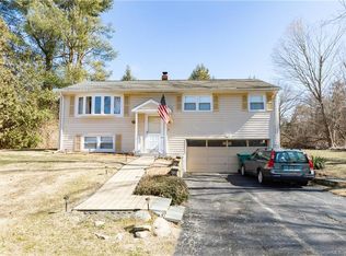 11 Edward Ln, Seymour, CT 06483
