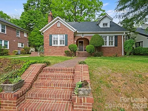 204 S Laurel Ave Photo 1