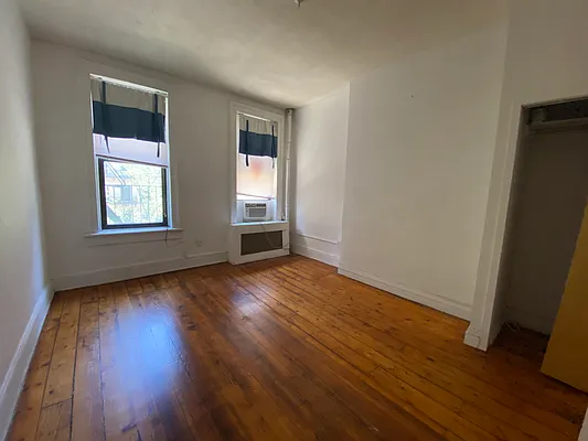 Rented by Smart City Real Estate LLC | media 7