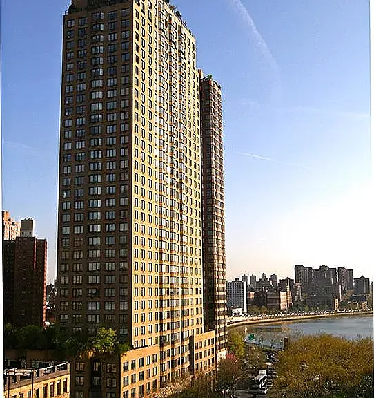 1755 York Ave #25H — Photo 9