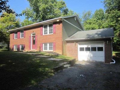 254 Klees Mill Rd, Sykesville, MD, 21784