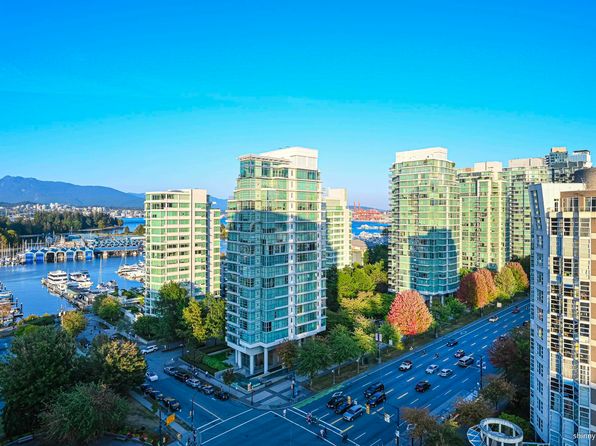 1863 Alberni St #1602, Vancouver, BC V6G 3H8