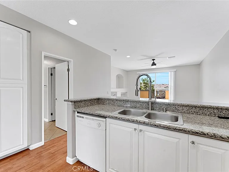 28476 Porsena Way — Photo 14