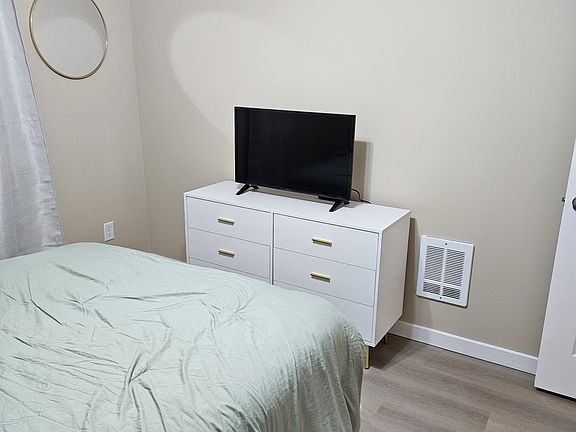 2nd image of 1521 NE Fontaine Way #3