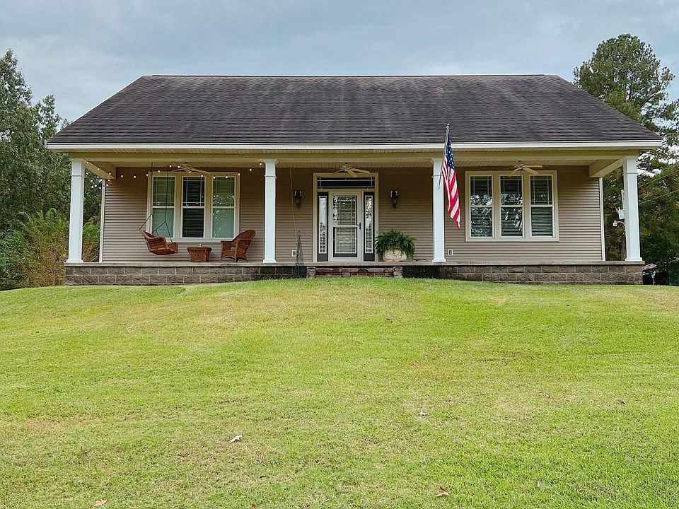 1st image of 845 Stevenson Rd