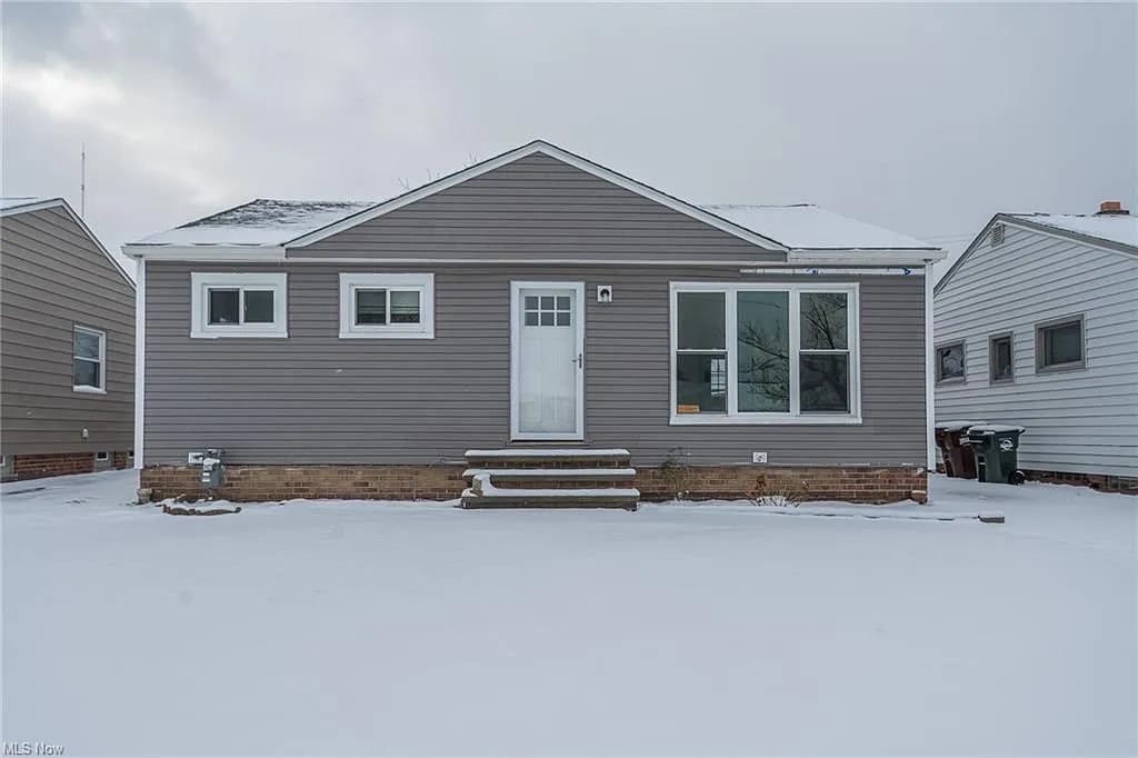 3311 Standish Ave photo 1