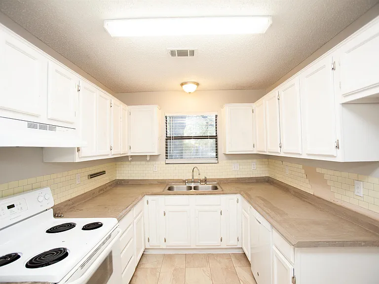 61 Pin Oak Loop — Photo 7