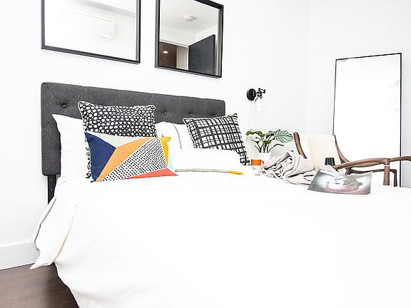 5th image of 115 Clifton Pl #2A