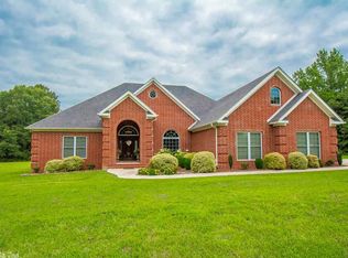 2466 Ray Sowell Rd, Ward, AR 72176