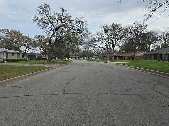 5th image of 3609 Las Cienega Blvd