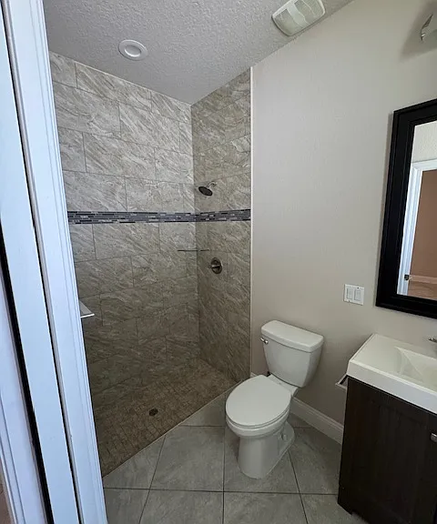 11 Louvet Ln #A — Photo 8