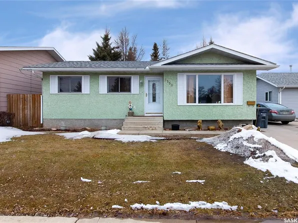 3550 33rd STREET W, Saskatoon, SK S7L 6E1