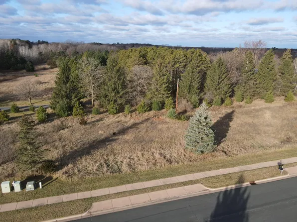 911/913 Gable St, Taylors Falls, MN 55084