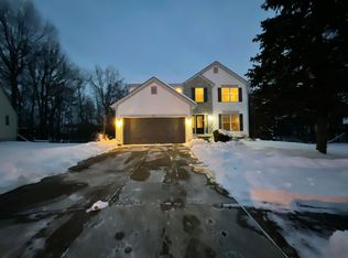 392 Old Ivory Ct, Blacklick, OH 43004