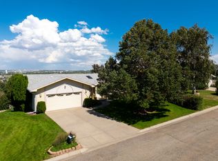 2729 Greenbriar Dr, Great Falls, MT 59404