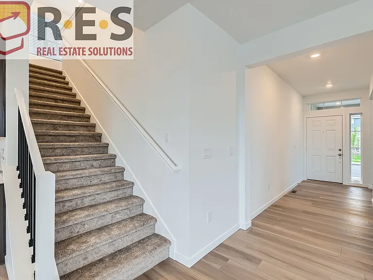 4858 Astor Pl — Photo 14