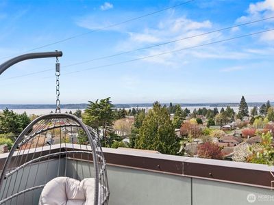 5947 California Avenue SW #B, Seattle, WA, 98136