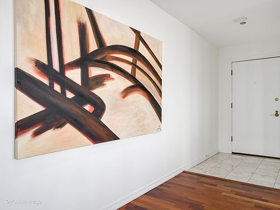 3rd image of 1155 W Armitage Ave APT 602