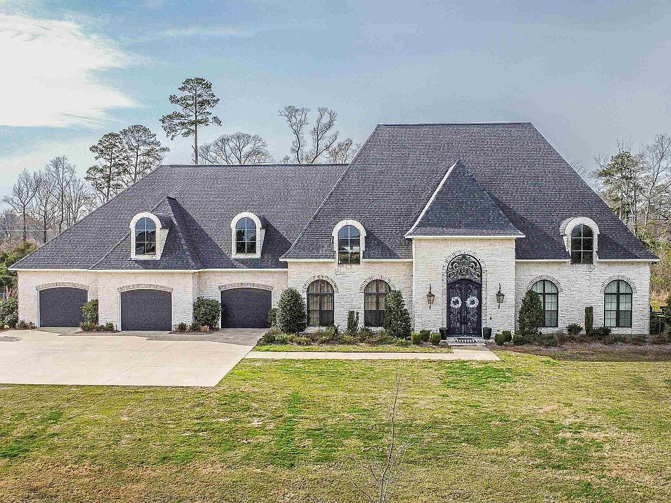 1st image of 212 Petunia Pkwy