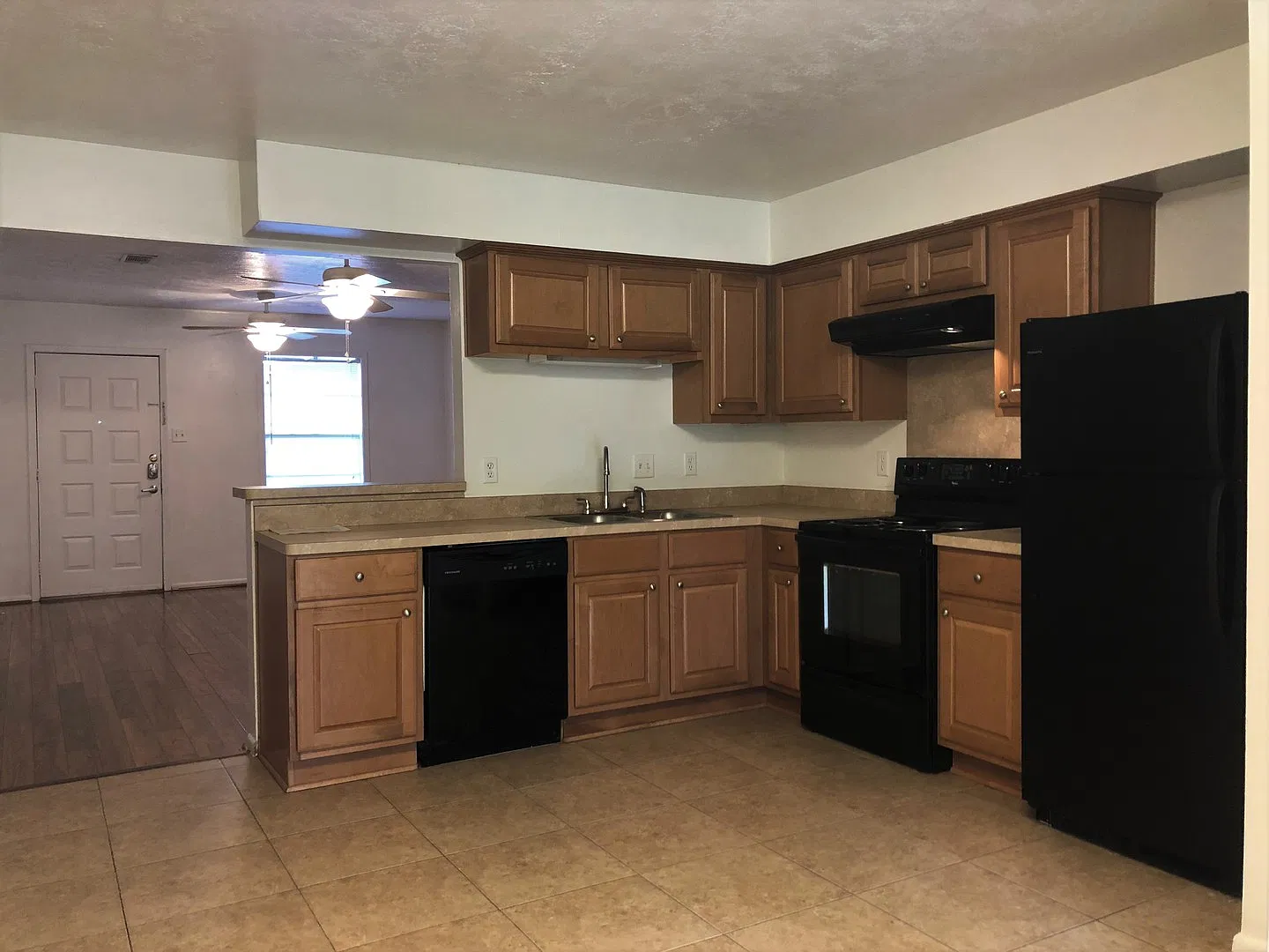 2428 Pecan Ridge — Photo 4
