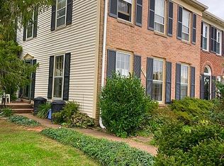 3901 Kernstown Ct, Fairfax, VA 22033