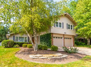 905 Madiera Dr, Shorewood, IL 60404