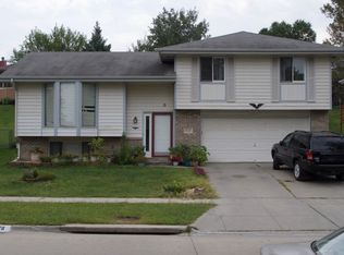 1711 Old Glory Rd, Lincoln, NE 68521