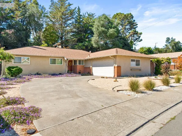 1901 Sereno Dr, Vallejo, CA 94589