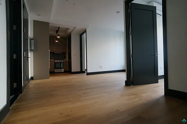 Rented by EXR | media 13