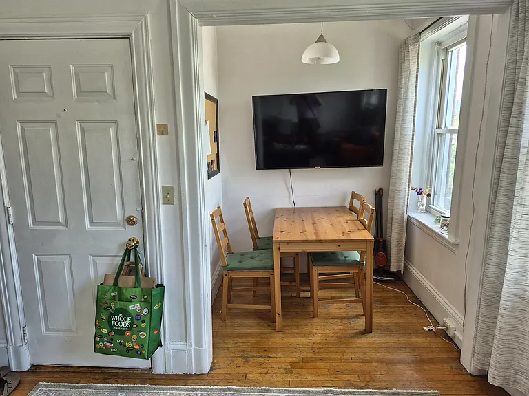 100 Saint Marys St #10 — Photo 4