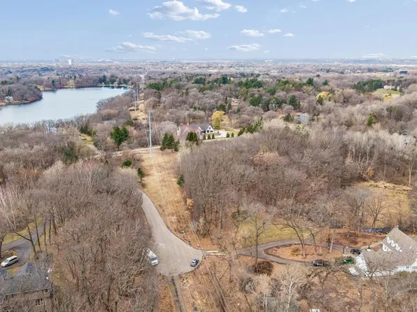 10 Sunny Side Ln, Saint Paul, MN 55118