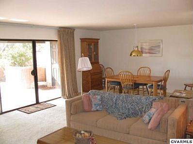 4th image of 1040 N Paseo Iris