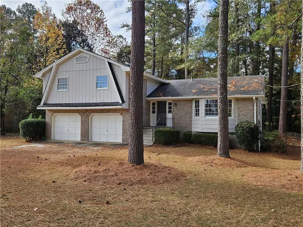 4882 Happy Hollow Rd, Dunwoody, GA 30360