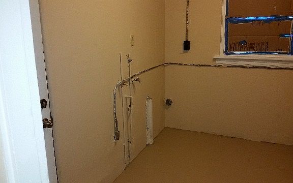 3rd image of 8448 Engler Ave