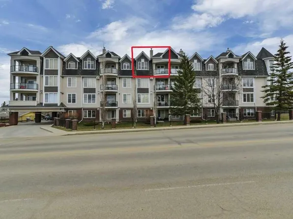 4707 W 50th St #403, Sylvan Lake, AB T4S 0G7