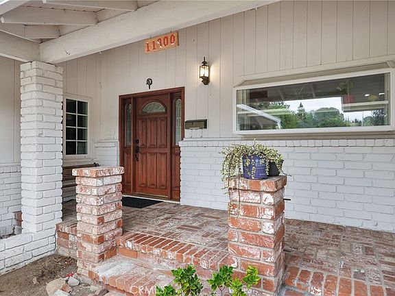 4th image of 11900 El Oro Way