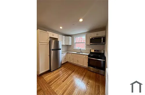 2444 N 50th St Photo 1