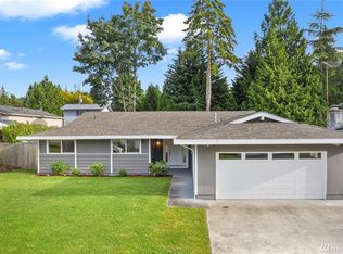 14221 NE 73rd St, Redmond, WA 98052
