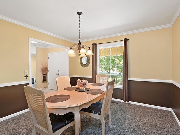5th image of 3120 Windemere Cir