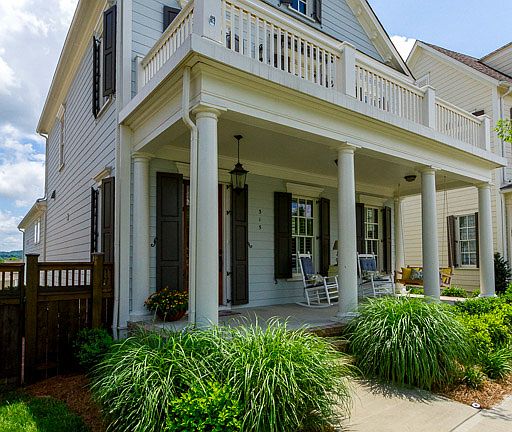 4th image of 315 Walter Roberts St