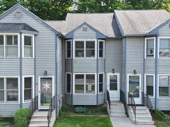 25 Rushford Meade #25, Granby, CT 06035