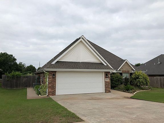 313 Wedgewood Drive