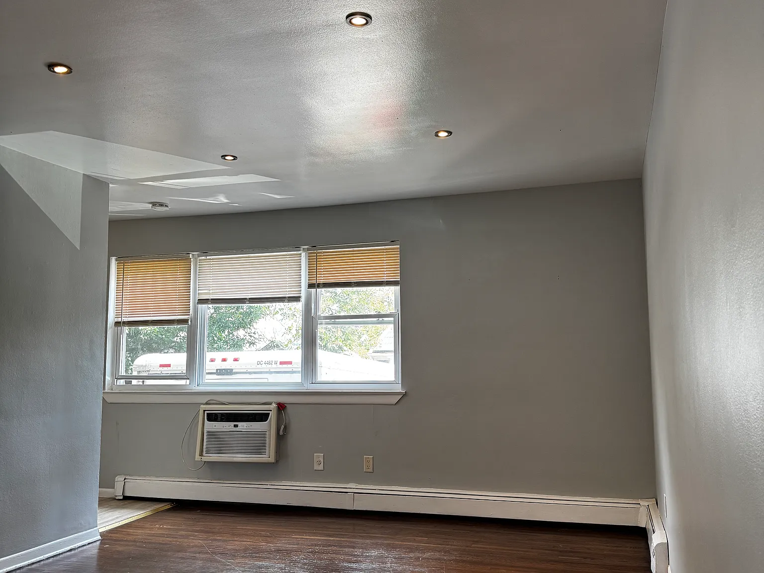 2 bed, $2,450 — Photo 3