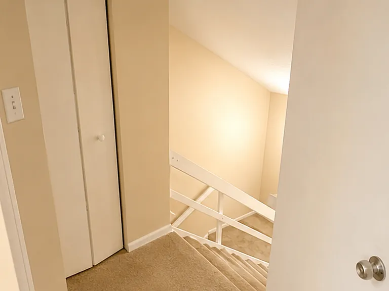 655 Talcottville Rd — Photo 20