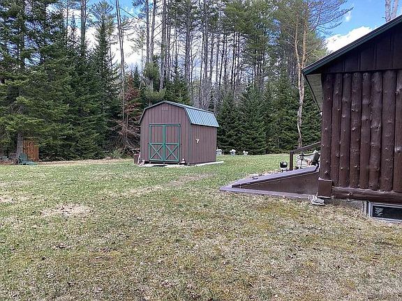 4th image of 343 Shaw Hill Rd