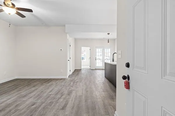 East Johnson Apartments — Photo 18